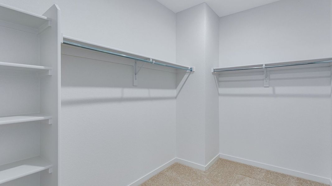 Spacious, unfurnished interior of a new home in Lakeside Canyon, Mead (Image 22). Spacious, unfurnished interior of a new home in Lakeside Canyon, Mead (Image 22).