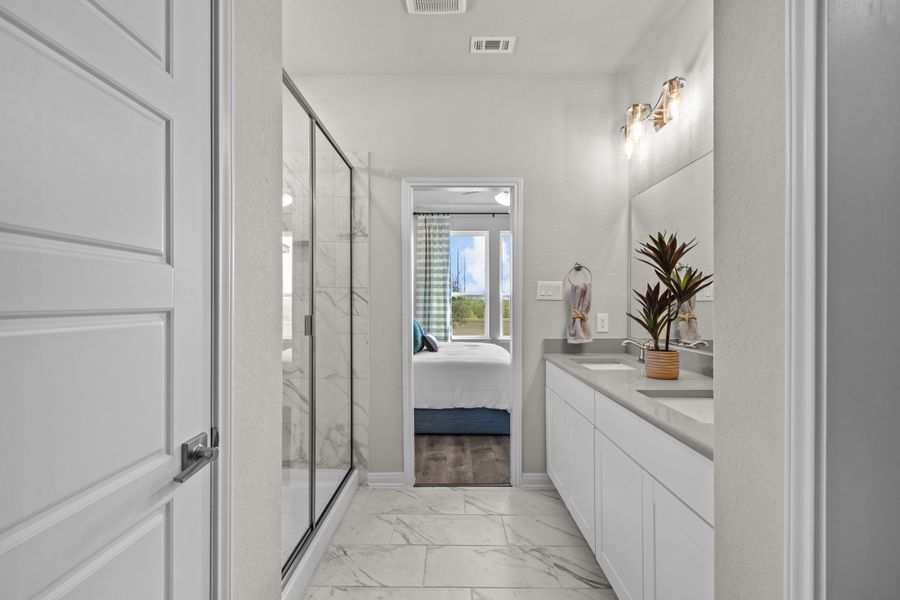 Furnished interior view inside a new home in Hunter's Ranch, San Antonio (Image 10).