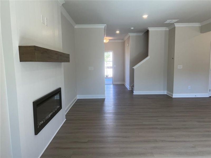 Spacious, unfurnished interior of a new home in Crofton Place Enclave, Snellville (Image 20). Spacious, unfurnished interior of a new home in Crofton Place Enclave, Snellville (Image 20).