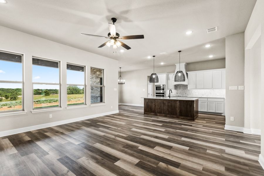 Spacious, unfurnished interior of a new home in Taylor Ranch, Springtown (Image 16).