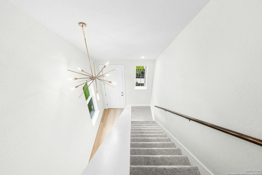 Spacious, unfurnished interior of a new home in Willowbrook, New Braunfels (Image 15).