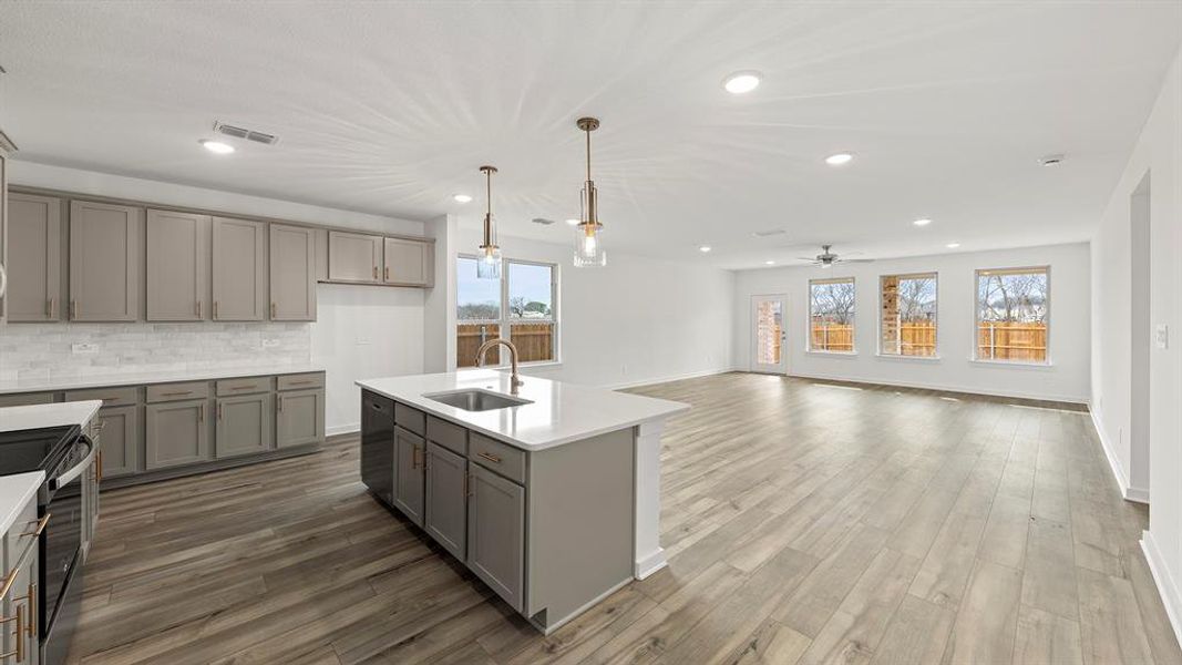 Olive Kitchen 3