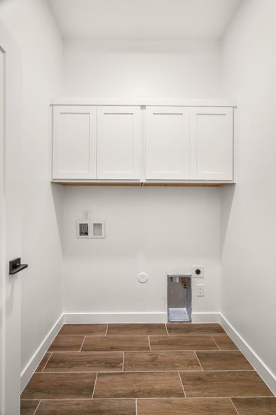 Spacious, unfurnished interior of a new home in Paseo Del Este Unit 9, El Paso (Image 23).