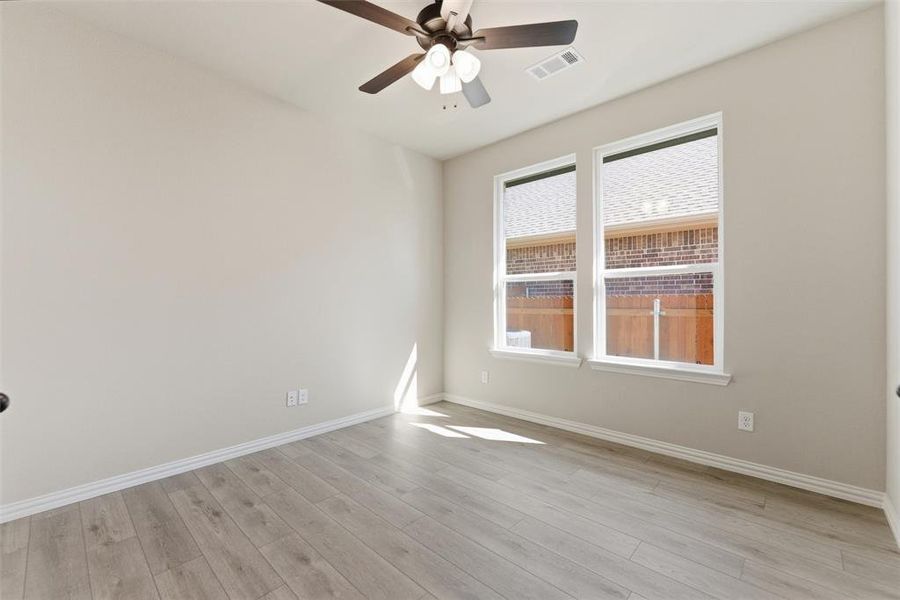 Spacious, unfurnished interior of a new home in Northstar, Haslet (Image 19).