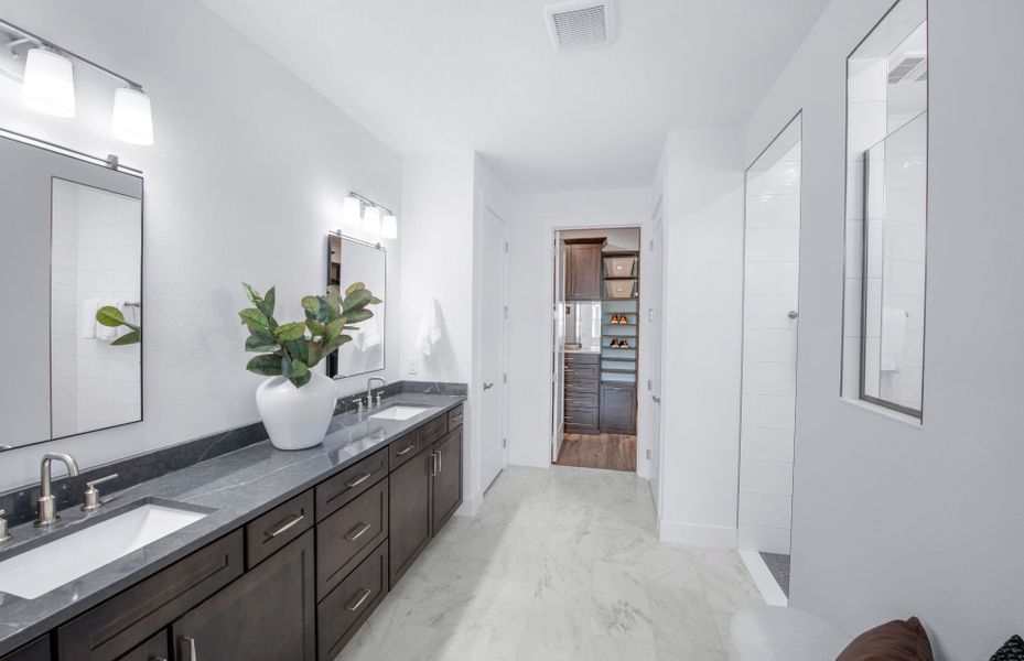 Furnished interior view inside a new home in Del Webb Sunchase, Parrish (Image 22).