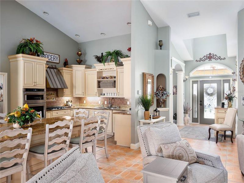 Furnished interior view inside a new home in , Ocklawaha (Image 9).
