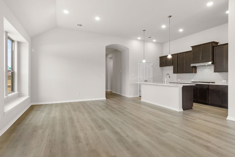 4br New Home in Georgetown, TX.  - Slide 3