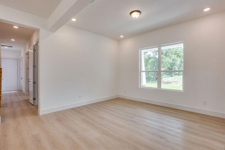 Spacious, unfurnished interior of a new home in , Sunset (Image 34).