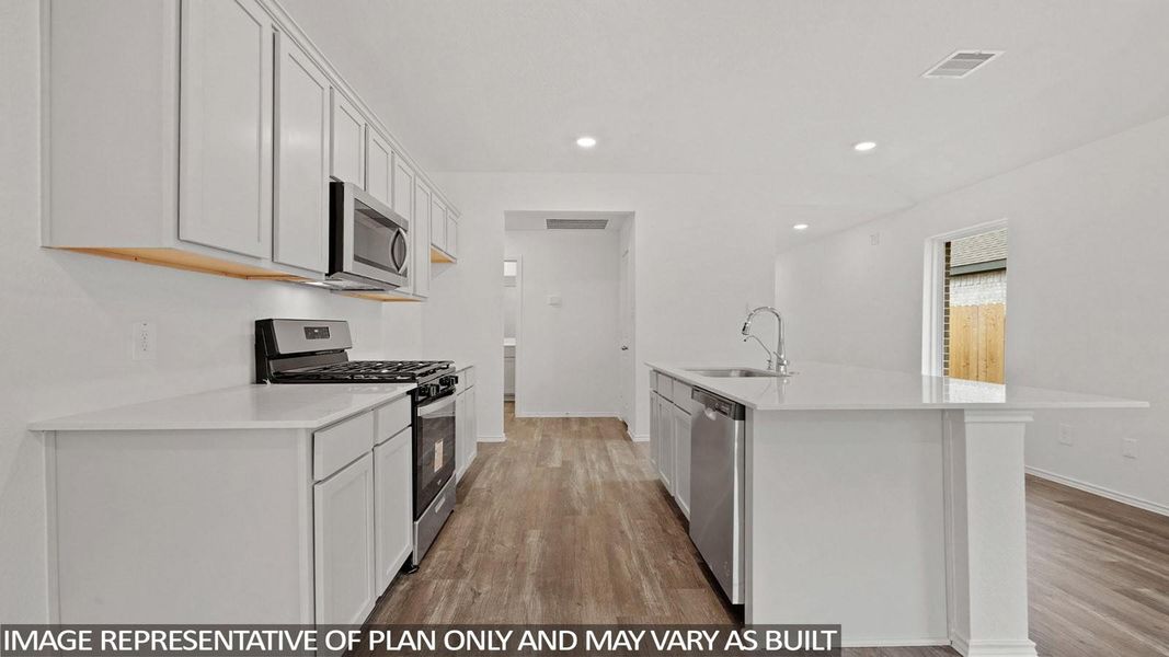 Furnished interior view inside a new home in Sunterra, Katy (Image 7). Furnished interior view inside a new home in Sunterra, Katy (Image 7).