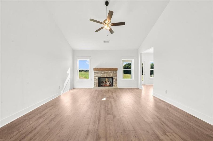 Spacious, unfurnished interior of a new home in , Cumming (Image 44).