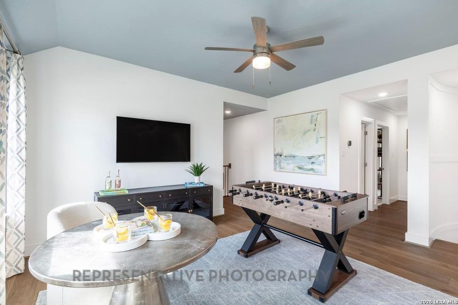 Furnished interior view inside a new home in Davis Ranch, San Antonio (Image 33).