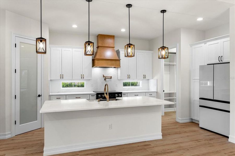 Furnished interior view inside a new home in , Auburndale (Image 7).