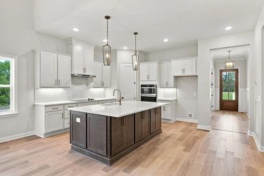 Everly E Kitchen