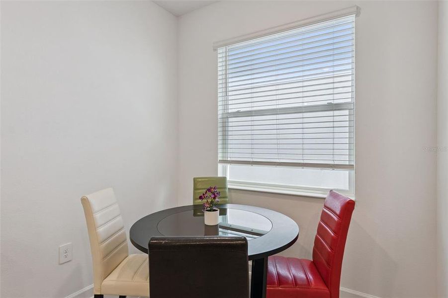 Furnished interior view inside a new home in Tohoqua, Kissimmee (Image 10). Furnished interior view inside a new home in Tohoqua, Kissimmee (Image 10).