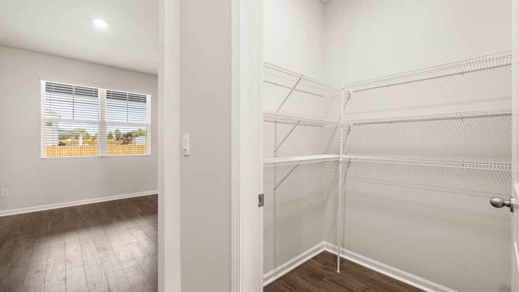 Image 50 of a home in Southwind Village.