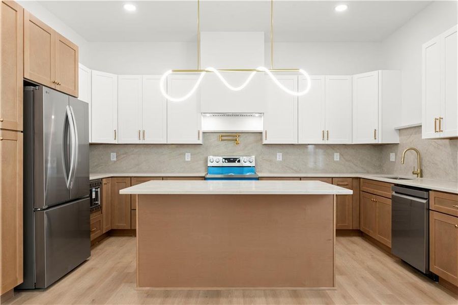 Furnished interior view inside a new home in , Atlanta (Image 6).