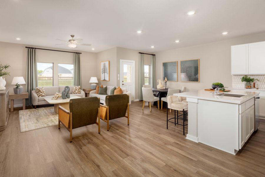 Young New Home in Heartland, TX. - Slide 11 Young New Home in Heartland, TX. - Slide 11