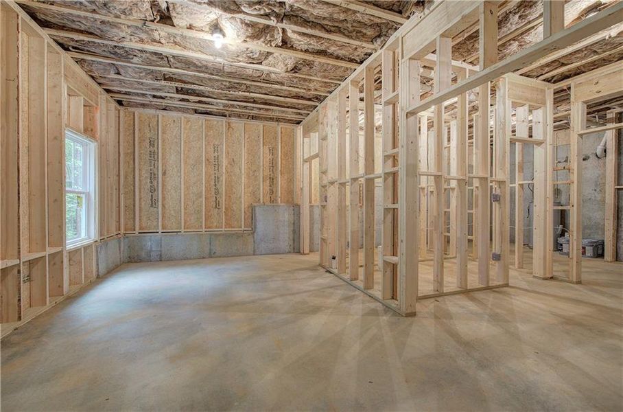 Spacious, unfurnished interior of a new home in , Adairsville (Image 29).
