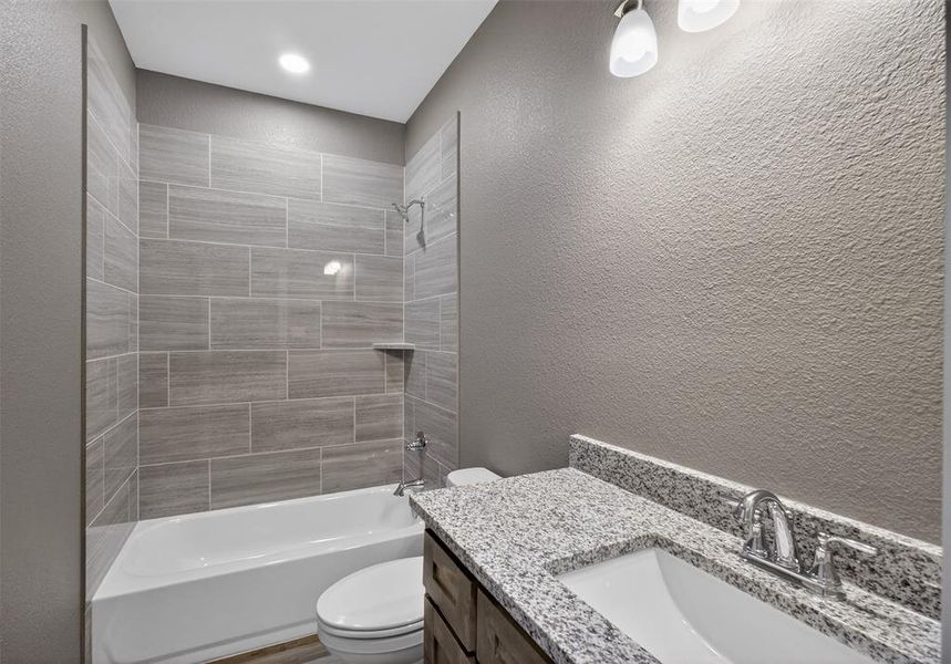 Furnished interior view inside a new home in , Mineral Wells (Image 7).