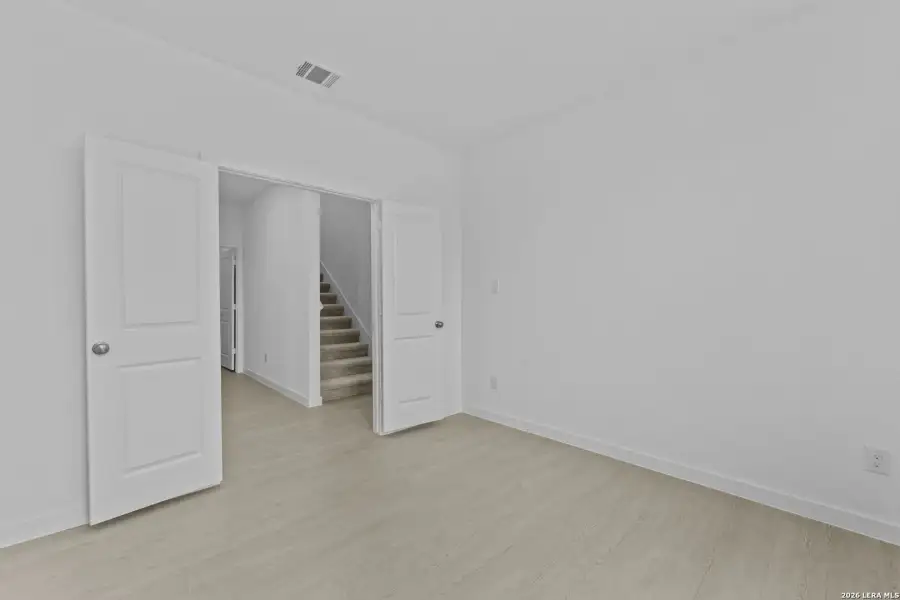 Spacious, unfurnished interior of a new home in Brookmill, San Antonio (Image 29).