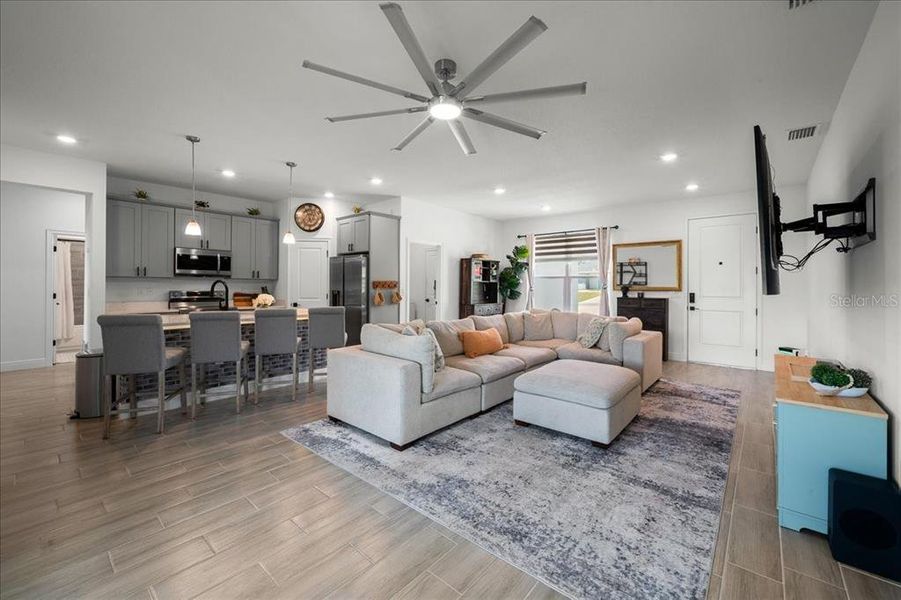 Furnished interior view inside a new home in , Ocala (Image 17).