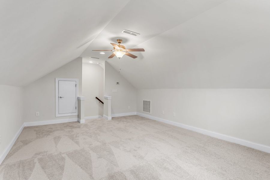Representative unfurnished interior of a home built from the Ellington by Keystone Homes NC in Weybridge, Burlington (Image 40).
