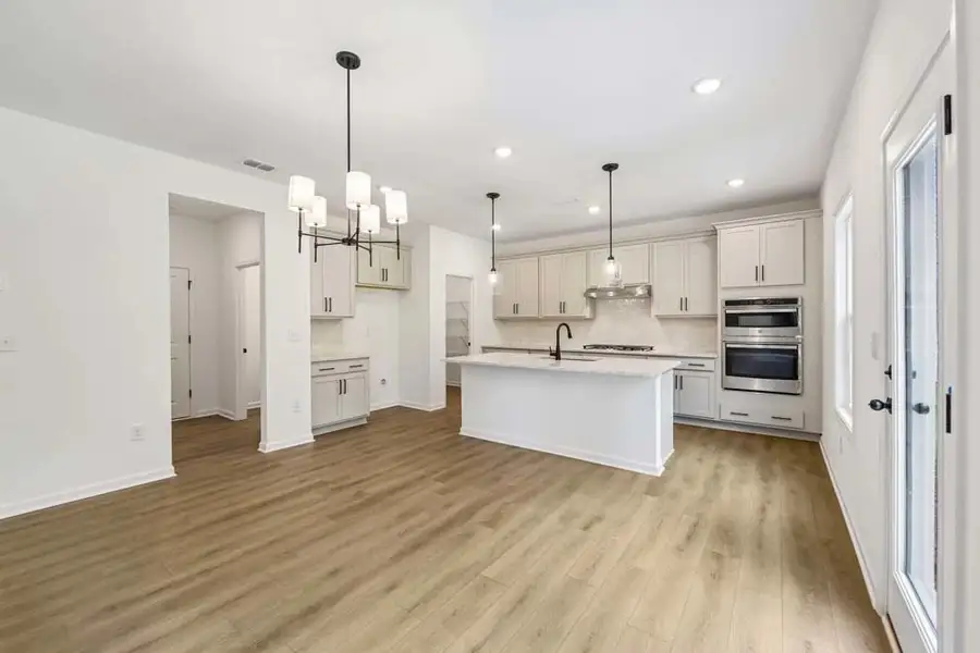 Sample Photo: Kitchen Sample Photo: Kitchen