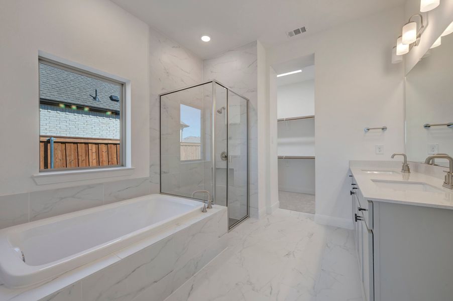 Owner's Bath Owner's Bath