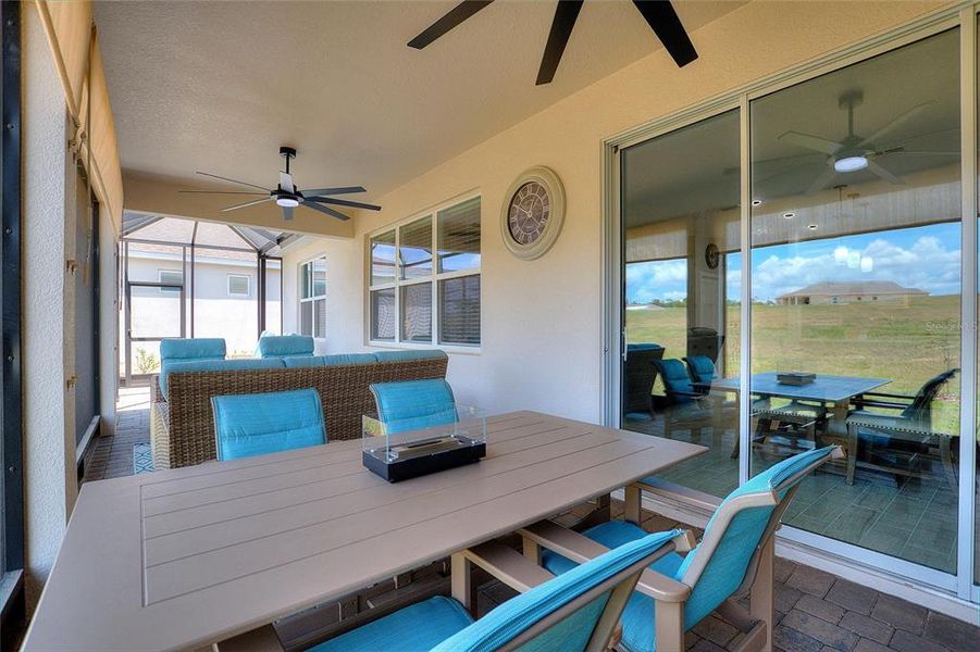 Exterior details and patio area of a home in , Minneola (Image 23).