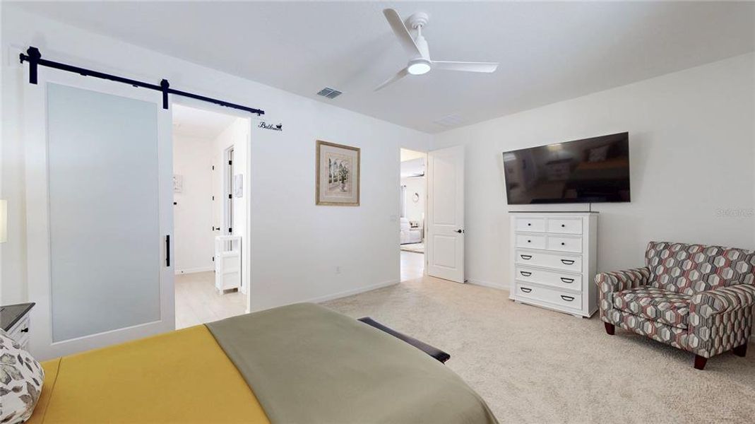 Furnished interior view inside a new home in , Winter Haven (Image 30).