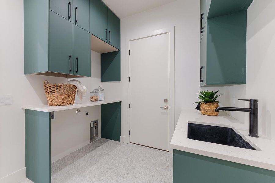 Huge utility room with ample cabinets & old-school awesome laundry shoot! Huge utility room with ample cabinets & old-school awesome laundry shoot!
