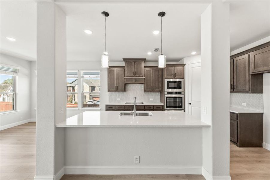 Furnished interior view inside a new home in Ridgepoint, Midlothian (Image 12).