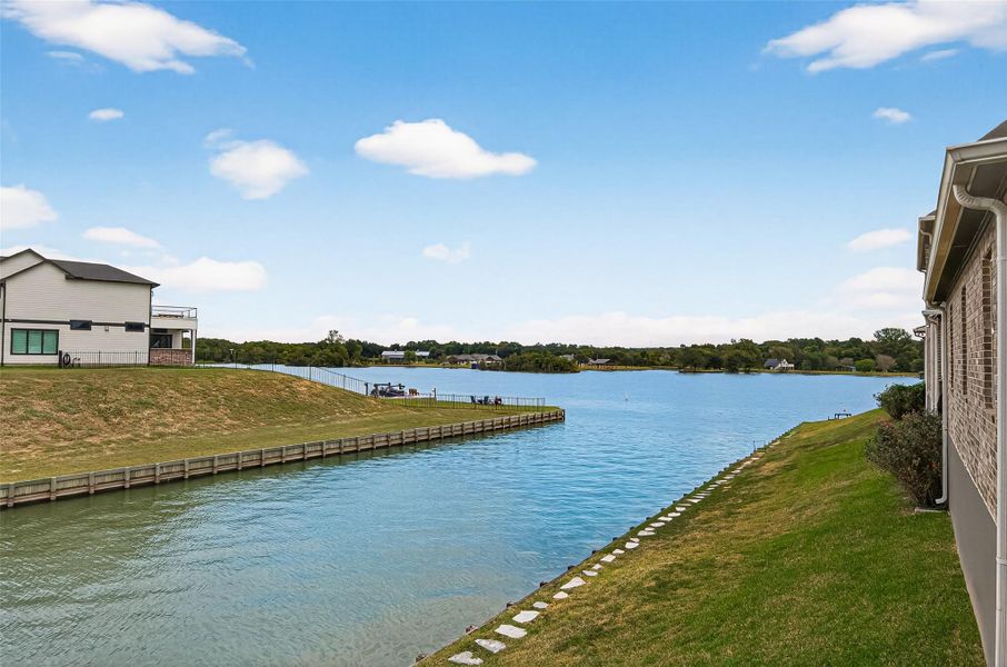 Picturesque waterfront views showcasing calm waters and open skies—an ideal setting for lakeside living. Picturesque waterfront views showcasing calm waters and open skies—an ideal setting for lakeside living.