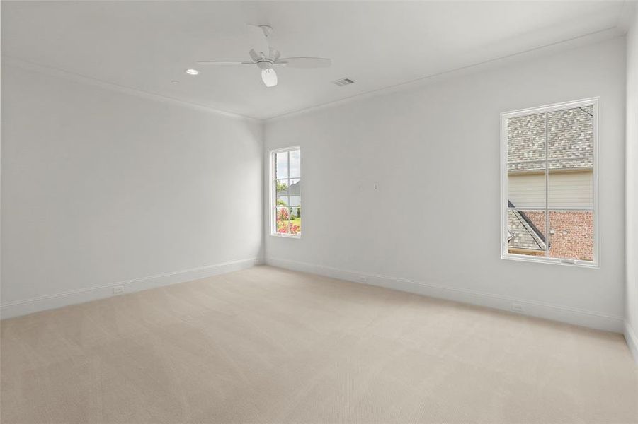 Spacious, unfurnished interior of a new home in , Dallas (Image 23).