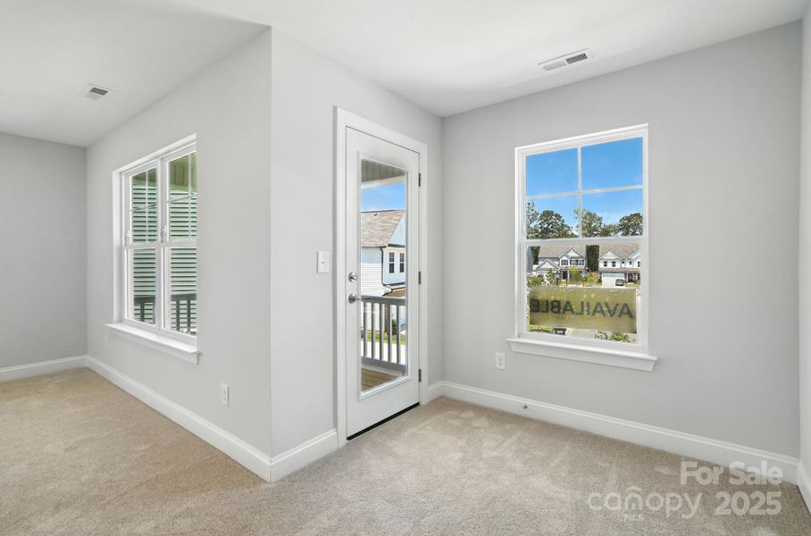 Spacious, unfurnished interior of a new home in Hampton Woods, Charlotte (Image 32).