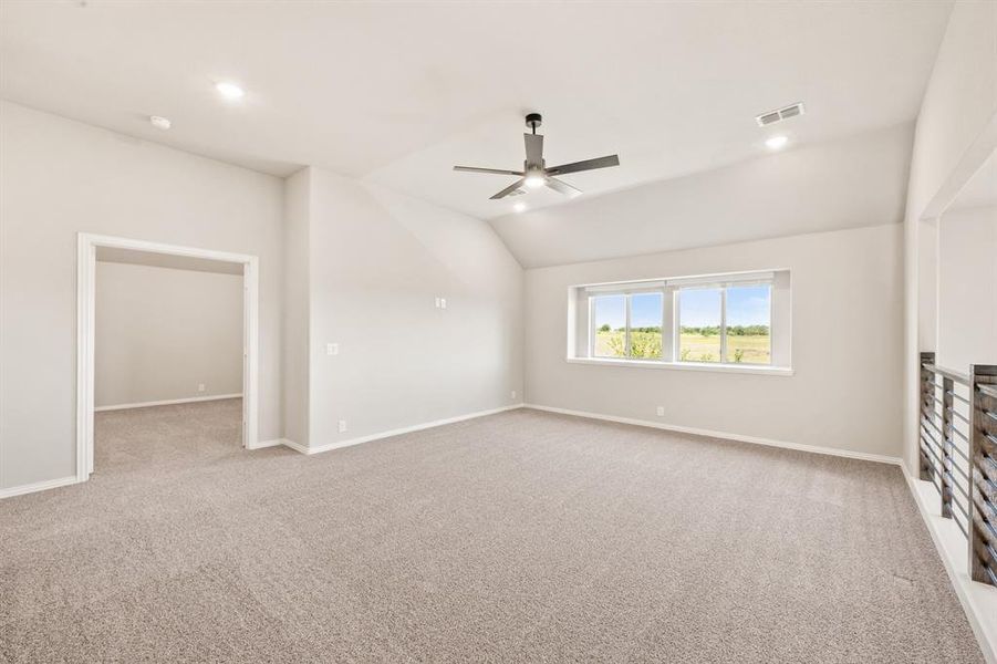 Spacious, unfurnished interior of a new home in The Grove, Midlothian (Image 21).