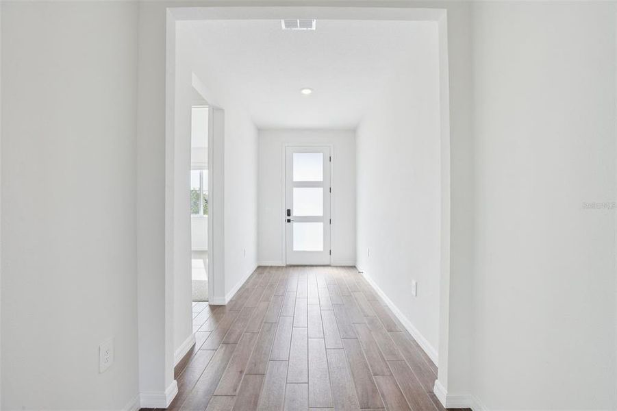 Spacious, unfurnished interior of a new home in Two Rivers - Signature Series, Zephyrhills (Image 63). Spacious, unfurnished interior of a new home in Two Rivers - Signature Series, Zephyrhills (Image 63).