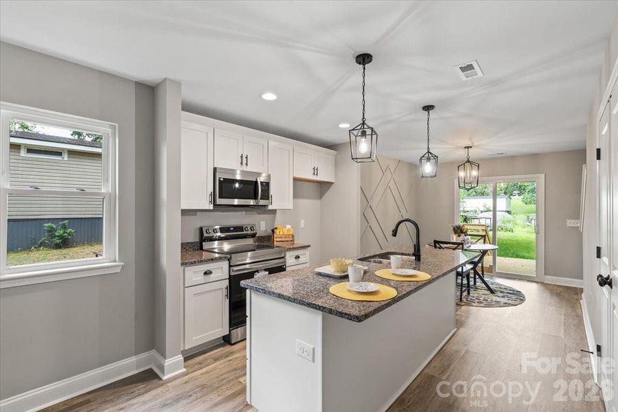 Furnished interior view inside a new home in , Kannapolis (Image 19).