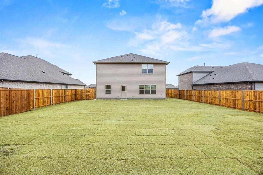 6-web-or-mls-528-stone-hollow-dr 6-web-or-mls-528-stone-hollow-dr