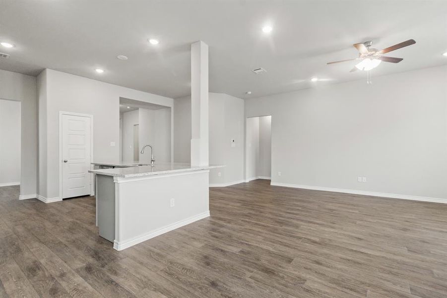 Spacious, unfurnished interior of a new home in Rocky Creek Crossing, Crowley (Image 12).
