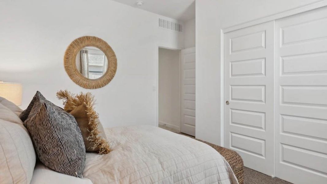 Furnished interior view inside a new home in Quail Ranch, San Tan Valley (Image 26).