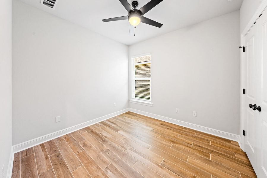 Spacious, unfurnished interior of a new home in Natureview, Freeport (Image 12). Spacious, unfurnished interior of a new home in Natureview, Freeport (Image 12).