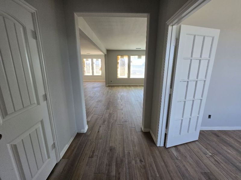 Spacious, unfurnished interior of a new home in Hillview Addition, Decatur (Image 4).