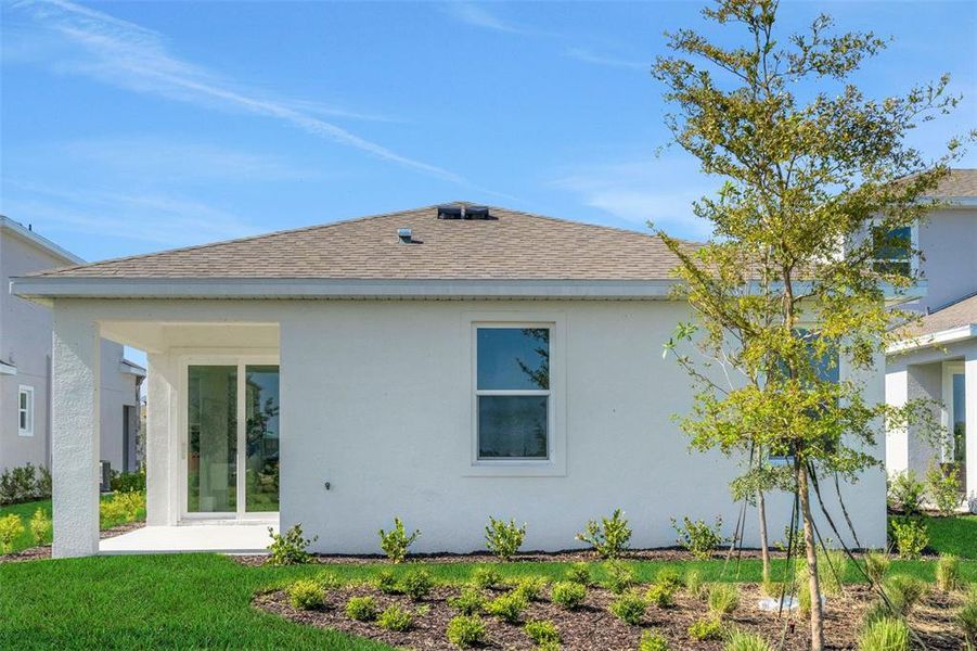 Exterior details and patio area of a home in Creekside Run at Babcock Ranch, Punta Gorda (Image 21).