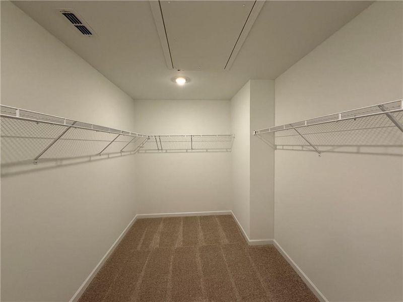 Spacious, unfurnished interior of a new home in Leydenview, Mableton (Image 24).