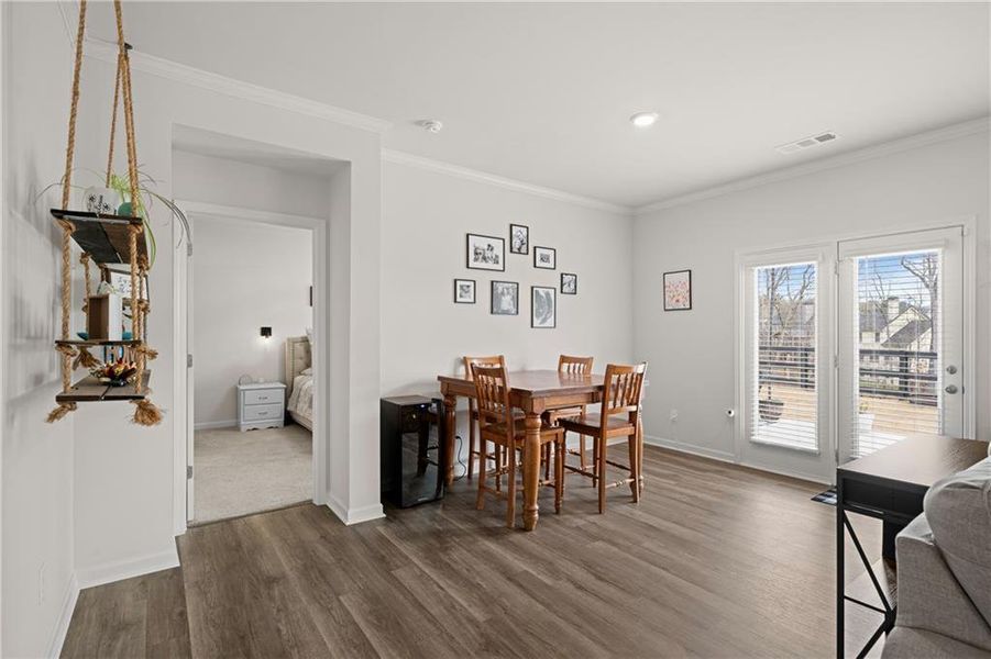 Furnished interior view inside a new home in Lost Creek, Dallas (Image 8).