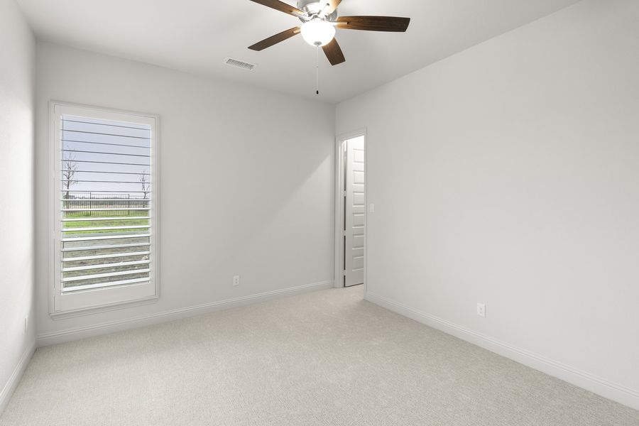 Spacious, unfurnished interior of a new home in Nelson Lake Estates, Rockwall (Image 26).