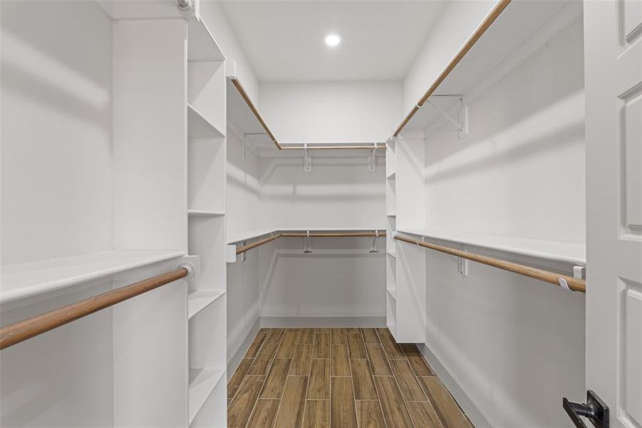 Spacious, unfurnished interior of a new home in , Granbury (Image 4). Spacious, unfurnished interior of a new home in , Granbury (Image 4).