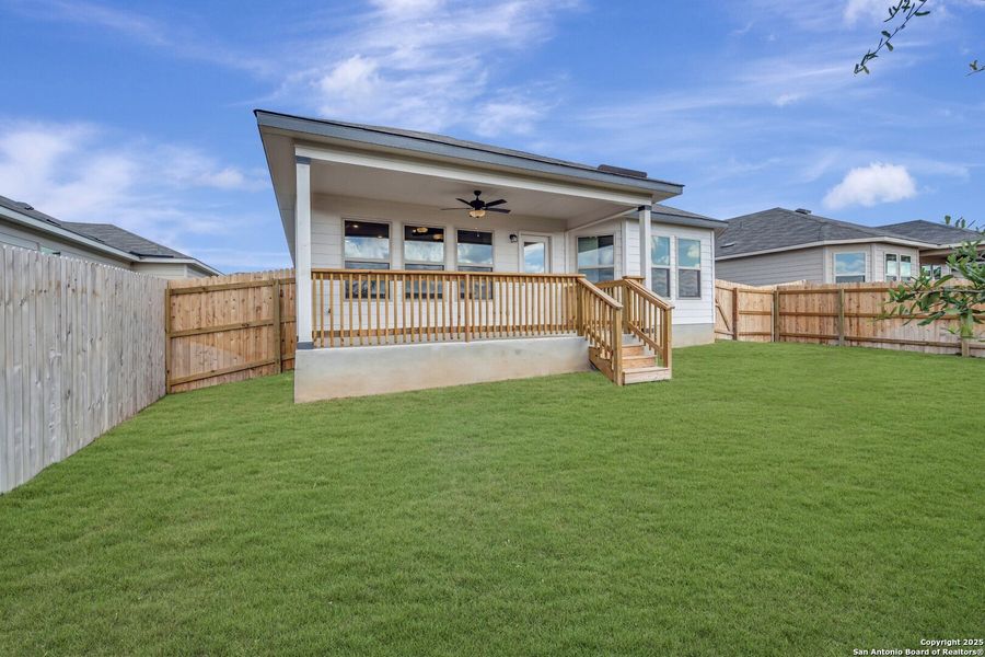 Exterior details and patio area of a home in Greenspoint Heights, Seguin (Image 24).