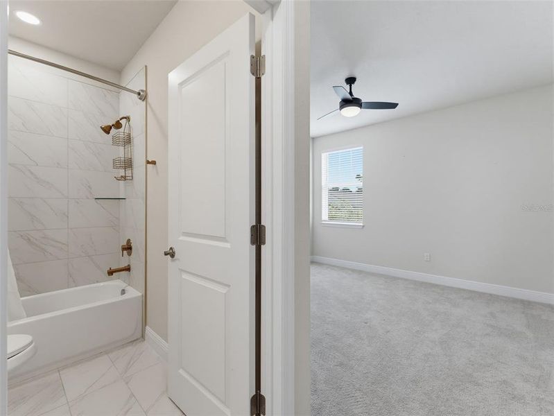 Spacious, unfurnished interior of a new home in , Clearwater (Image 64).